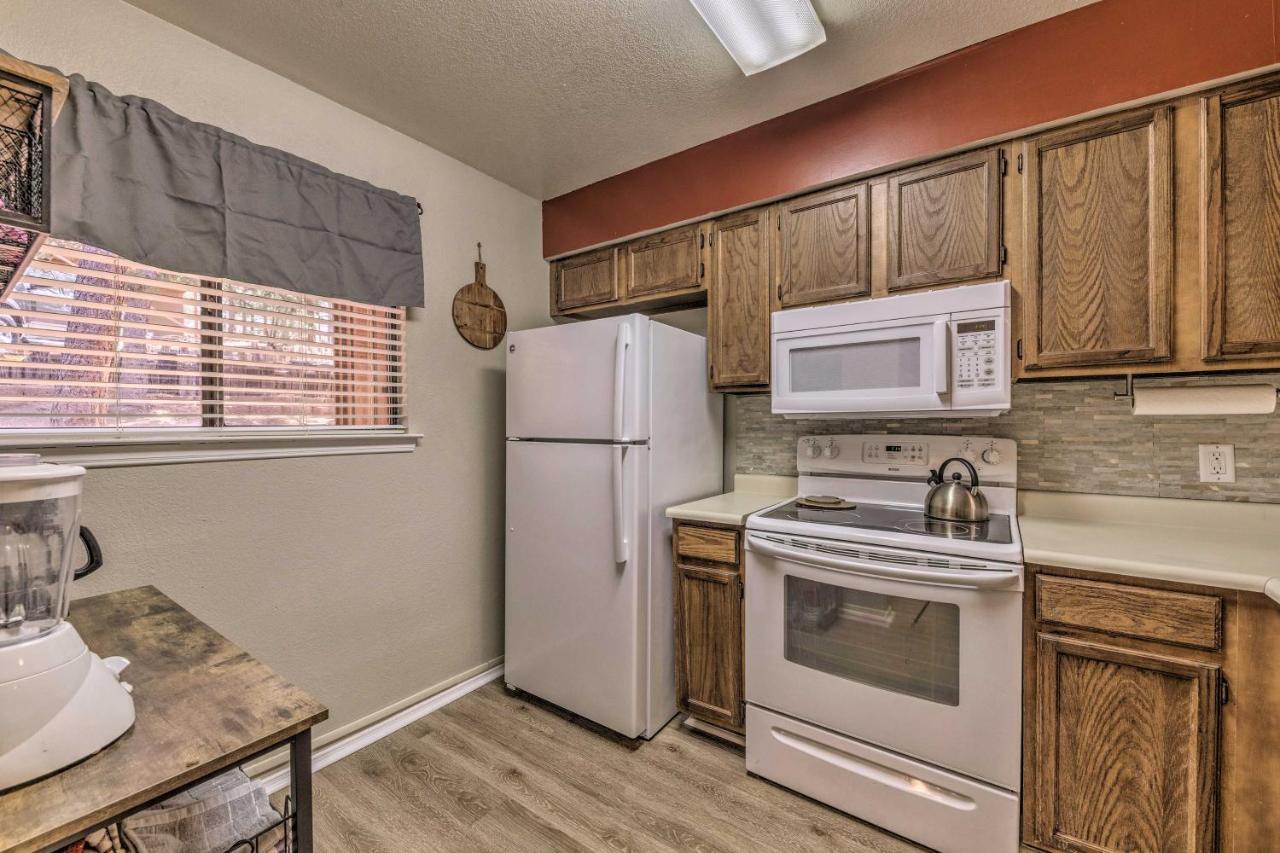 Forested Ruidoso Condo With Deck And Fireplace! Eksteriør bilde