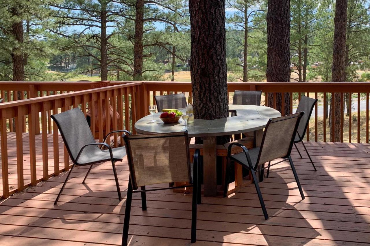 Forested Ruidoso Condo With Deck And Fireplace! Eksteriør bilde
